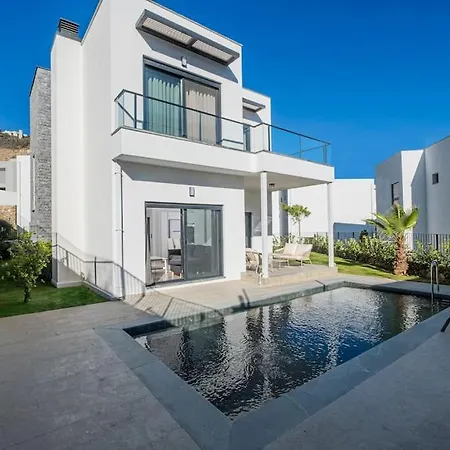 Al Mare 2; Koyunbaba'da Oezel Havuzlu Bodrum