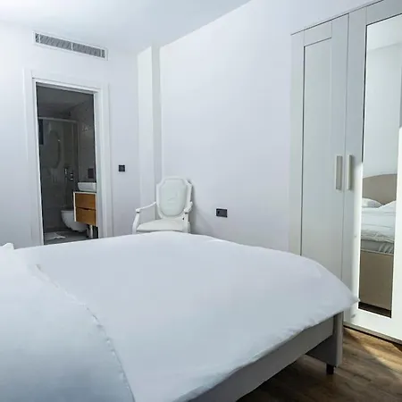 Villa Al Mare 2; Koyunbaba'da Oezel Havuzlu Bodrum